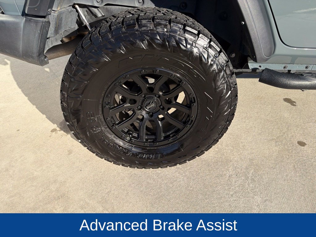 Used 2024 Jeep Wrangler Unlimited Sport AWD/4WD image 12