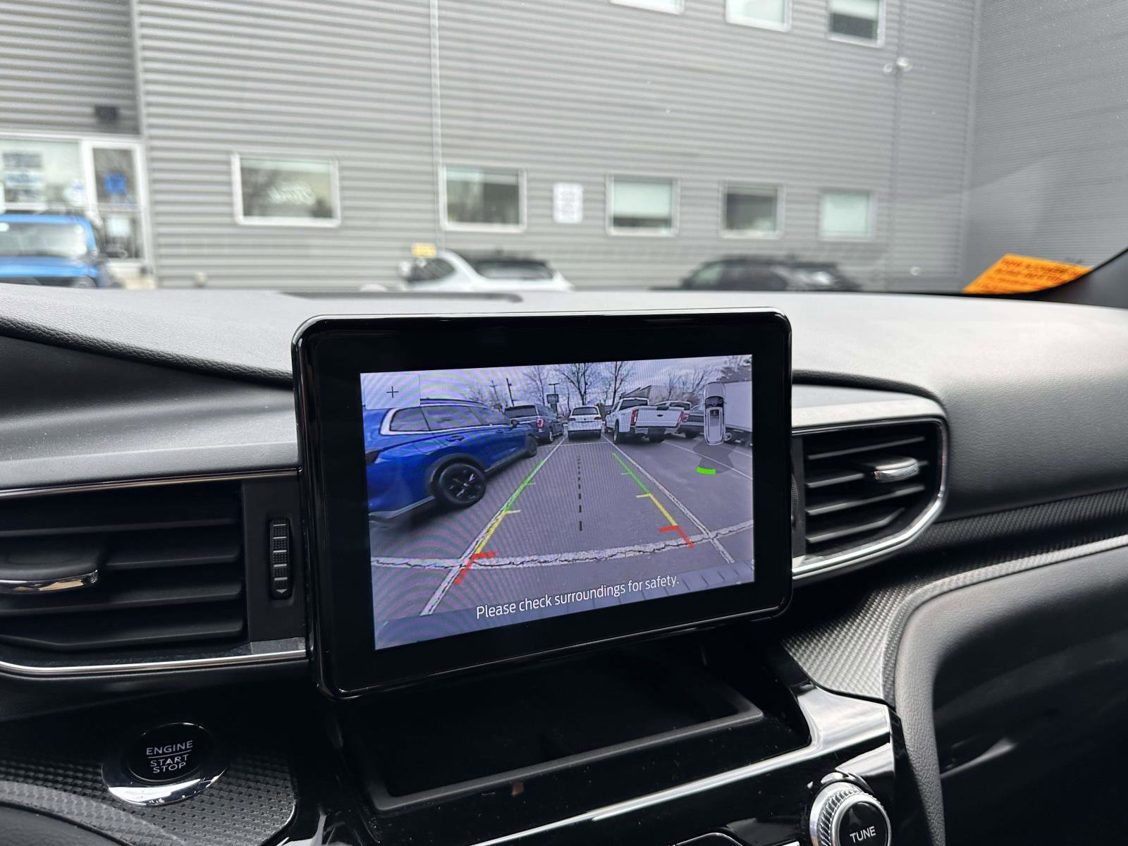 Certified 2022 Ford Explorer ST w/ ST Street Pack image 20