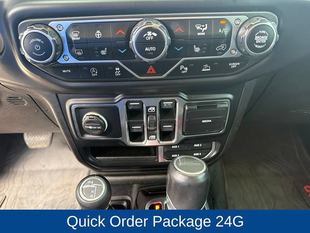 Used 2020 Jeep Gladiator Overland AWD/4WD image 24