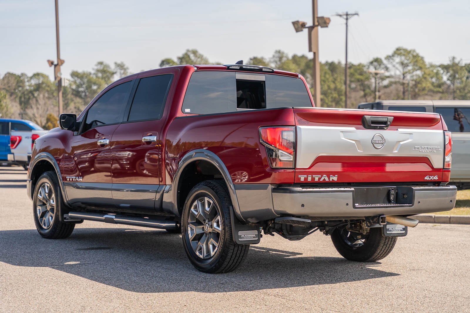 Used 2023 Nissan Titan Platinum Reserve w/ Moonroof Package image 3
