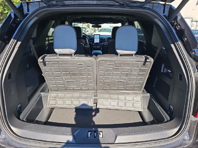 Certified 2023 Ford Explorer ST w/ Equipment Group 401A AWD/4WD image 13