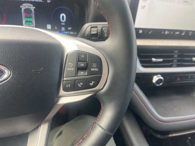 Certified 2025 Ford Explorer Active image 35