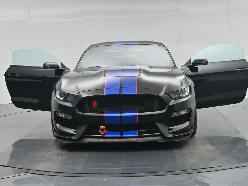 Certified 2017 Ford Mustang Shelby GT350R w/ GT350R Equipment Group 920A RWD image 28