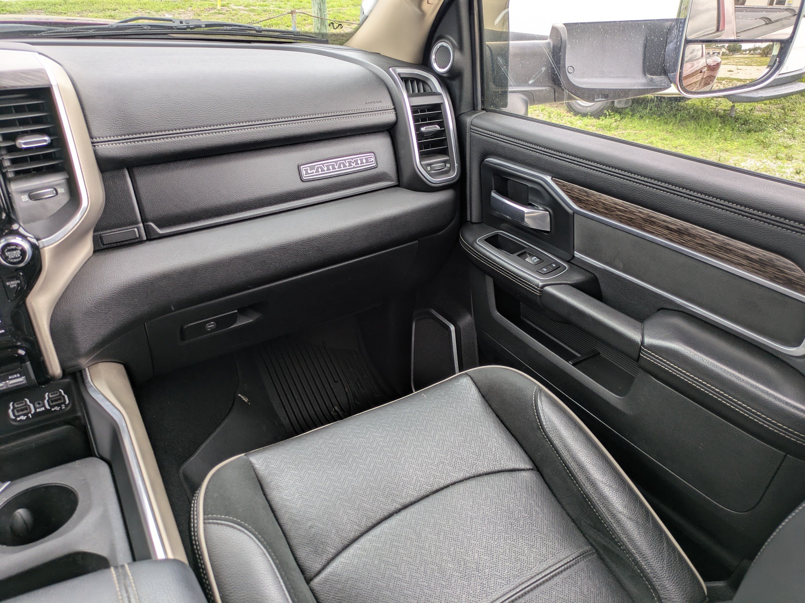 Used 2020 RAM 3500 Laramie AWD/4WD image 15