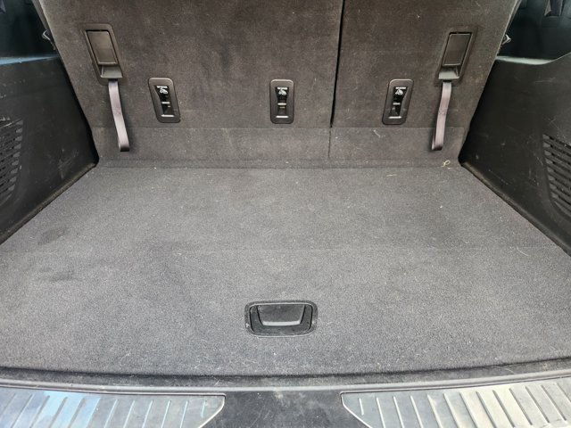Used 2022 Chevrolet Suburban RST AWD/4WD image 33