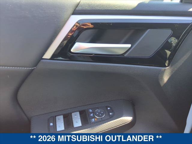 Used 2026 Mitsubishi Outlander AWD image 11