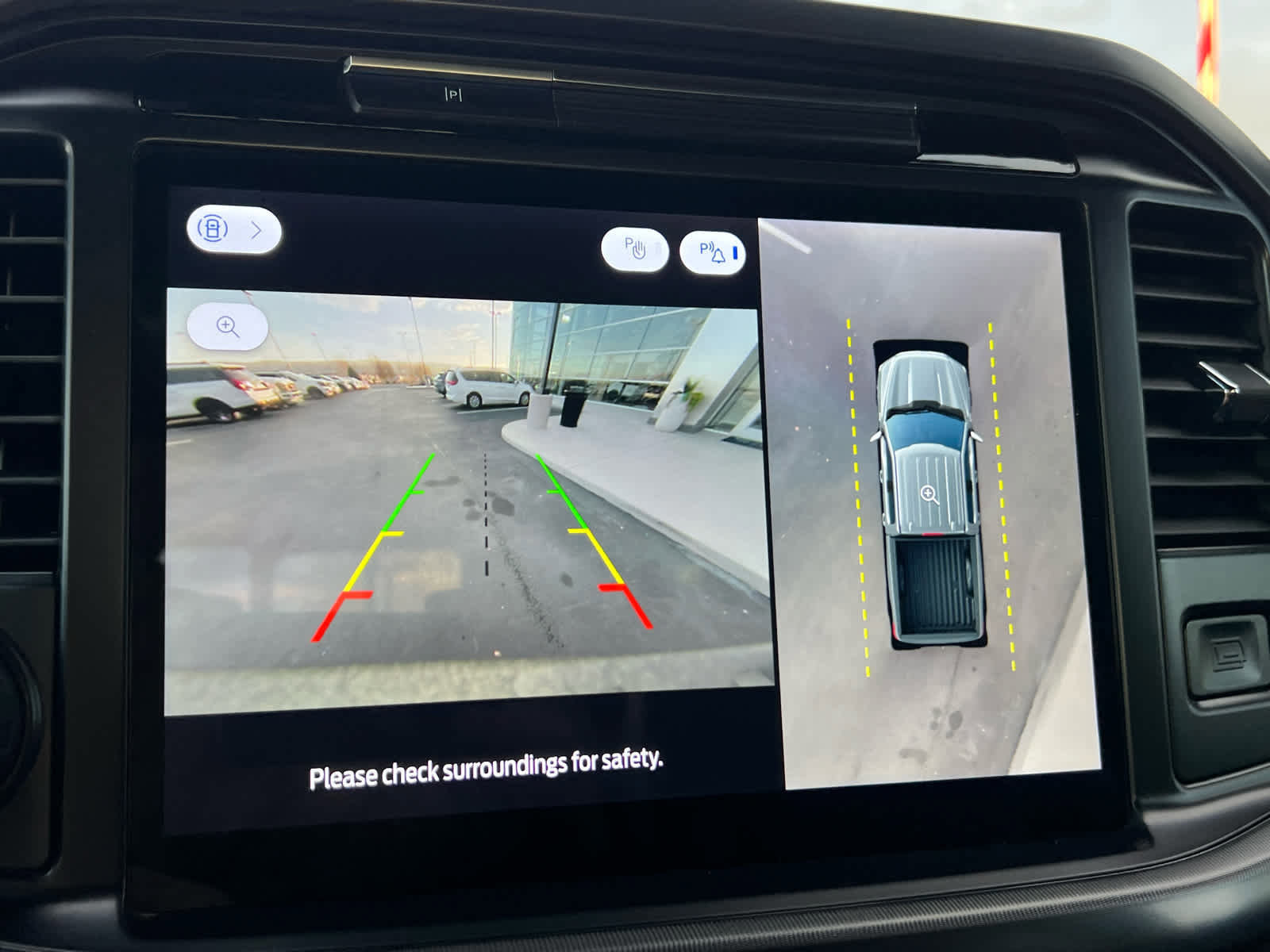 Certified 2025 Ford F150 Lariat w/ Bed Utility Package image 38