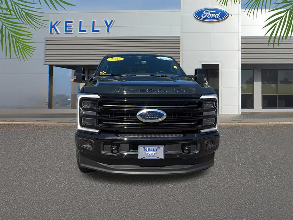 Certified 2025 Ford F250 Platinum w/ FX4 Off-Road Package AWD/4WD image 8