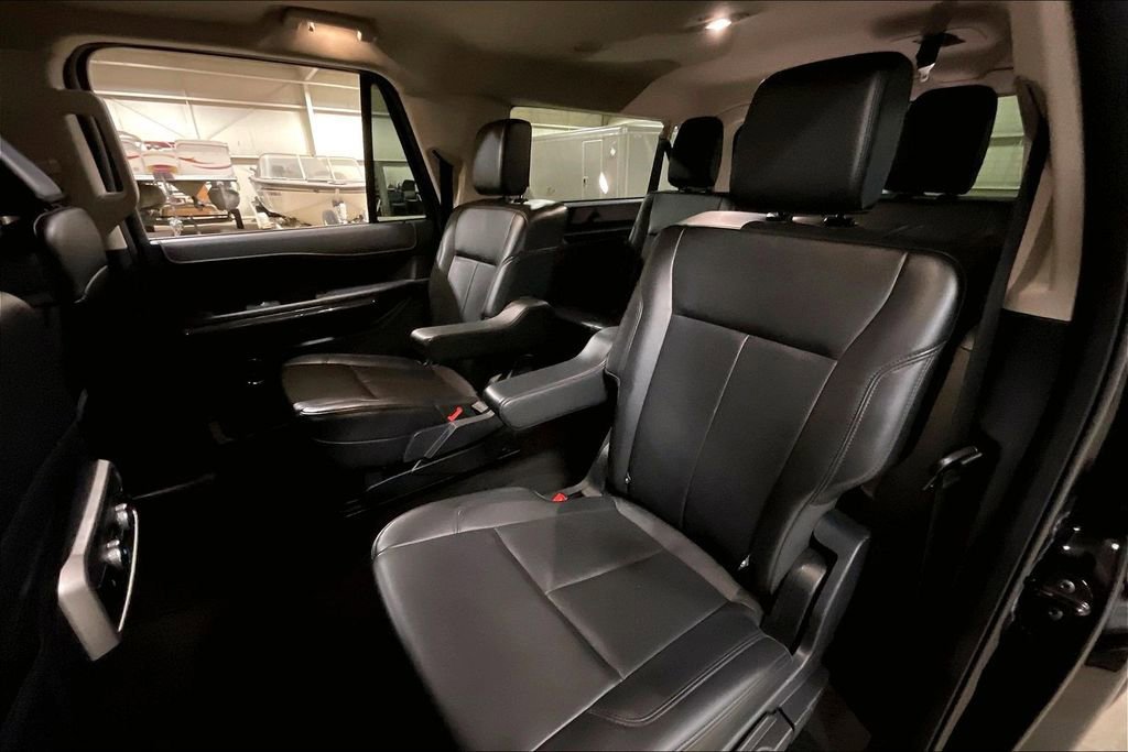 Certified 2024 Ford Expedition Max XLT image 24