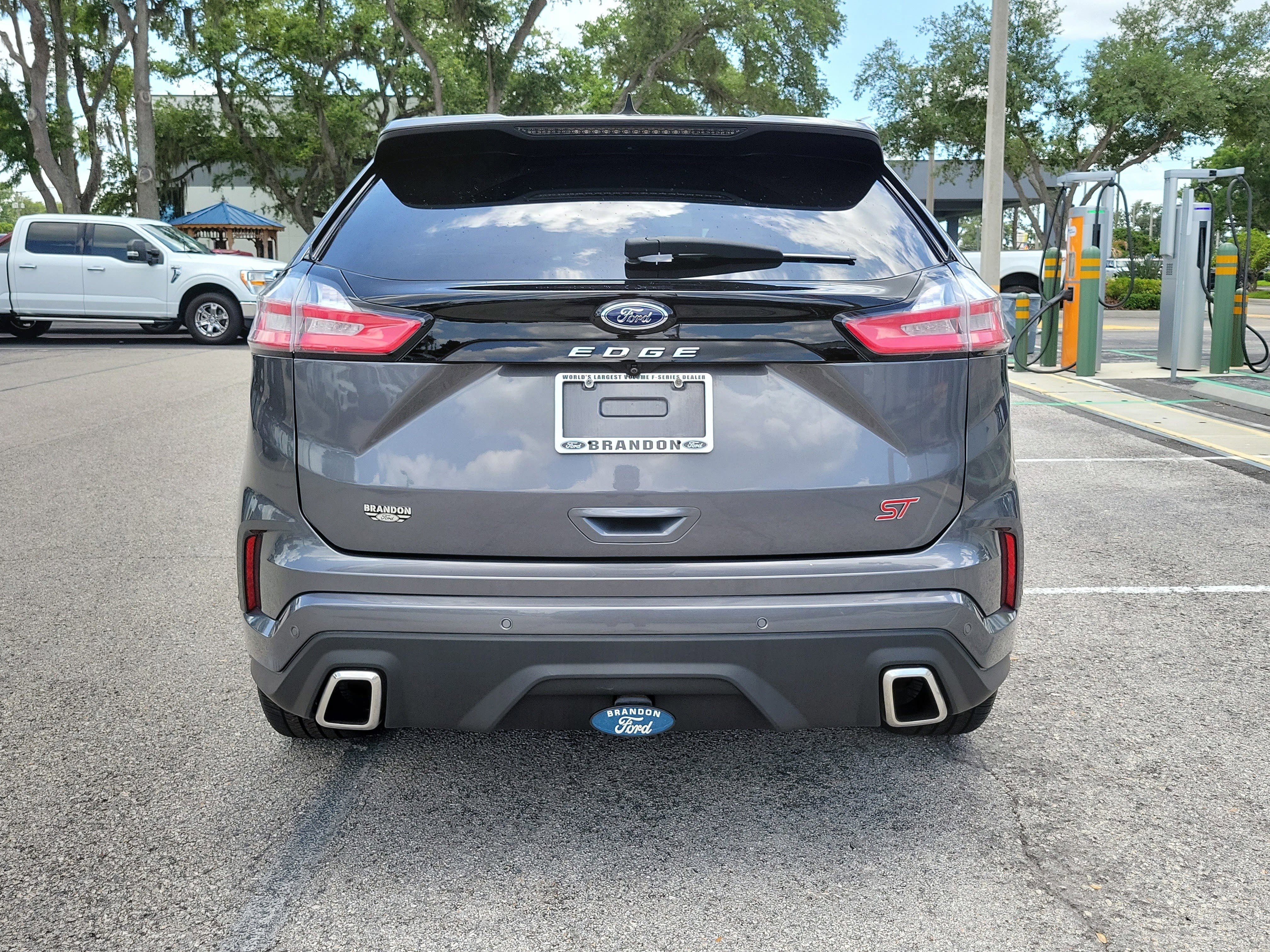 Certified 2022 Ford Edge ST w/ Equipment Group 401A AWD/4WD image 8