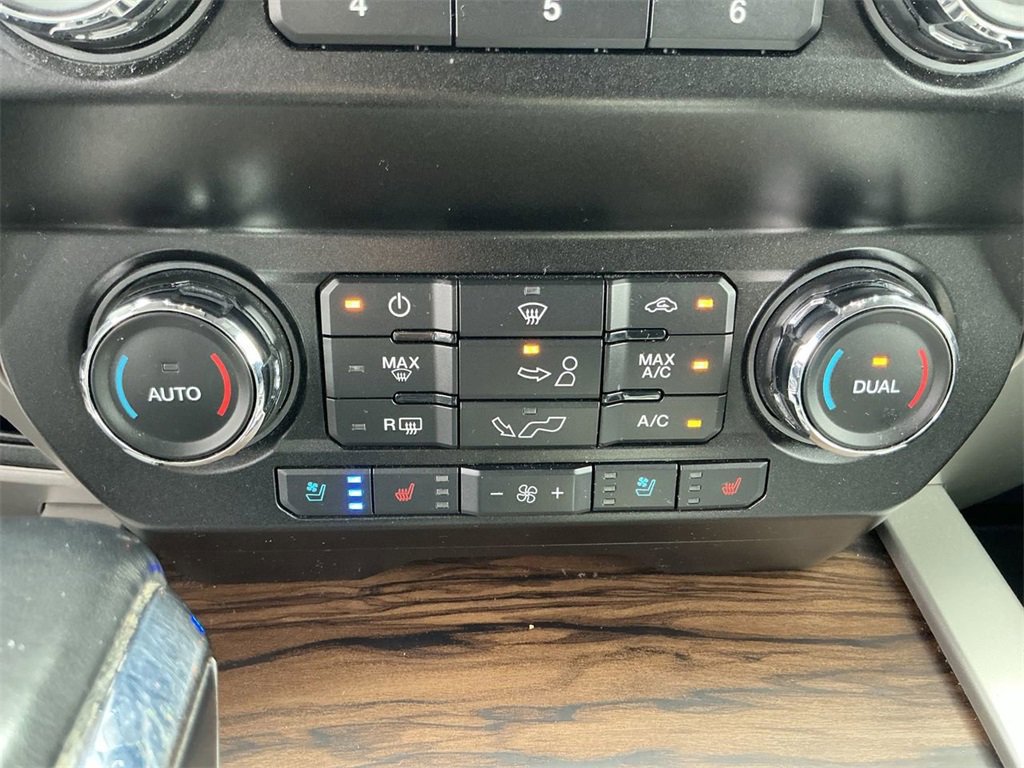 Certified 2019 Ford F150 Lariat image 17