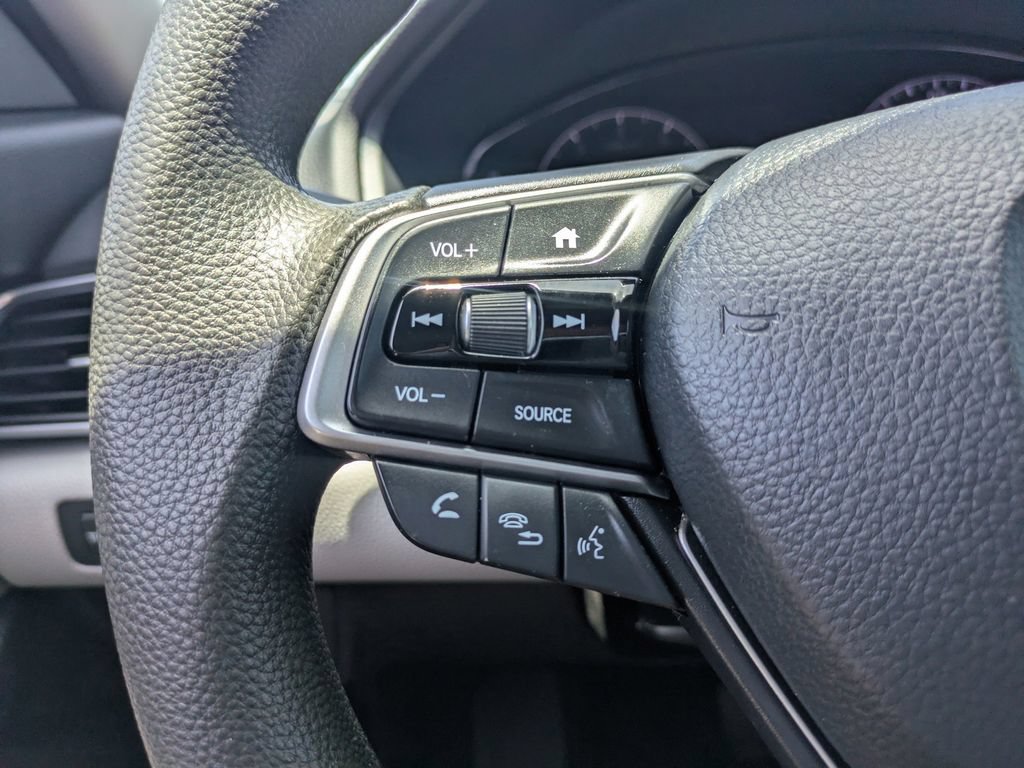 Used 2019 Honda Accord LX image 25