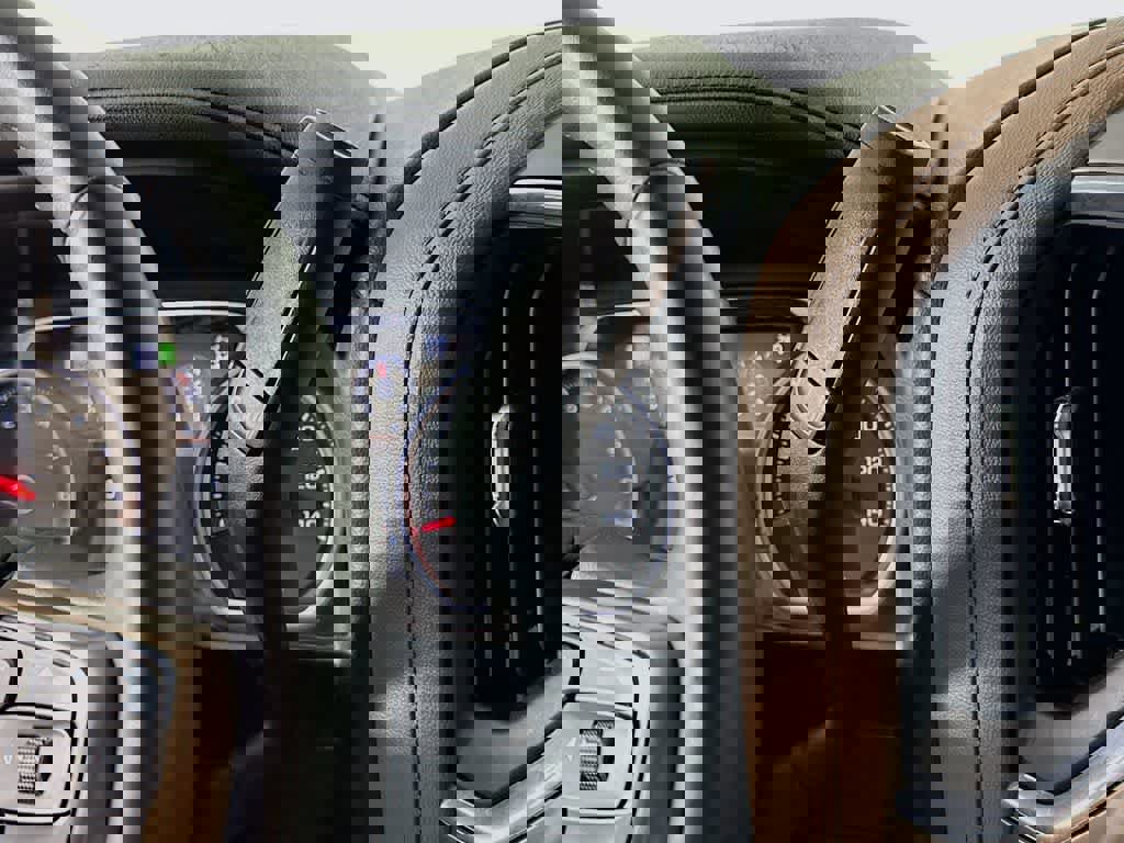 Used 2021 Chevrolet Silverado 1500 High Country w/ Technology Package image 22