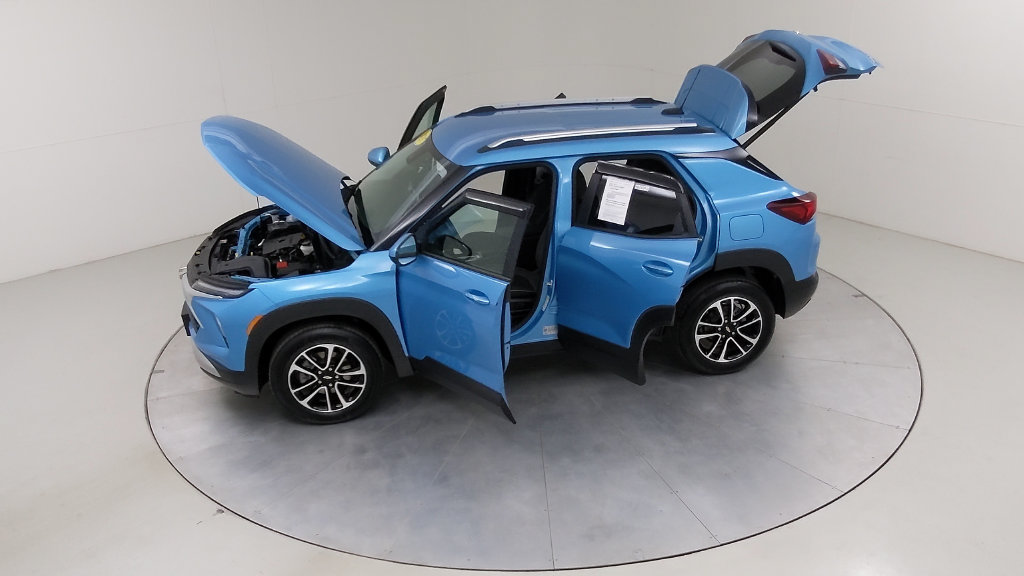 Used 2025 Chevrolet TrailBlazer LT w/ Convenience Package AWD/4WD image 51
