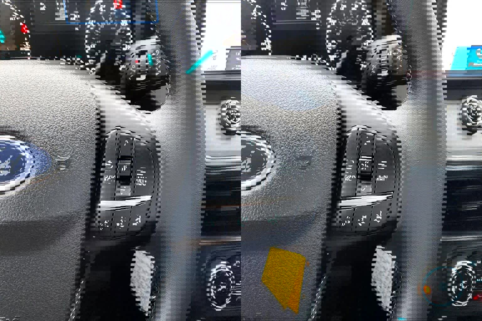 Certified 2024 Ford Maverick XLT w/ XLT Luxury Package image 23