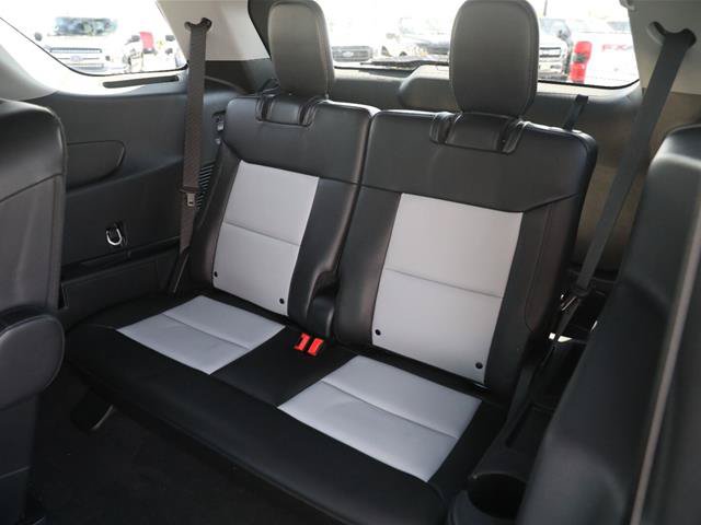 Certified 2024 Ford Explorer XLT w/ Equipment Group 202A AWD/4WD image 29