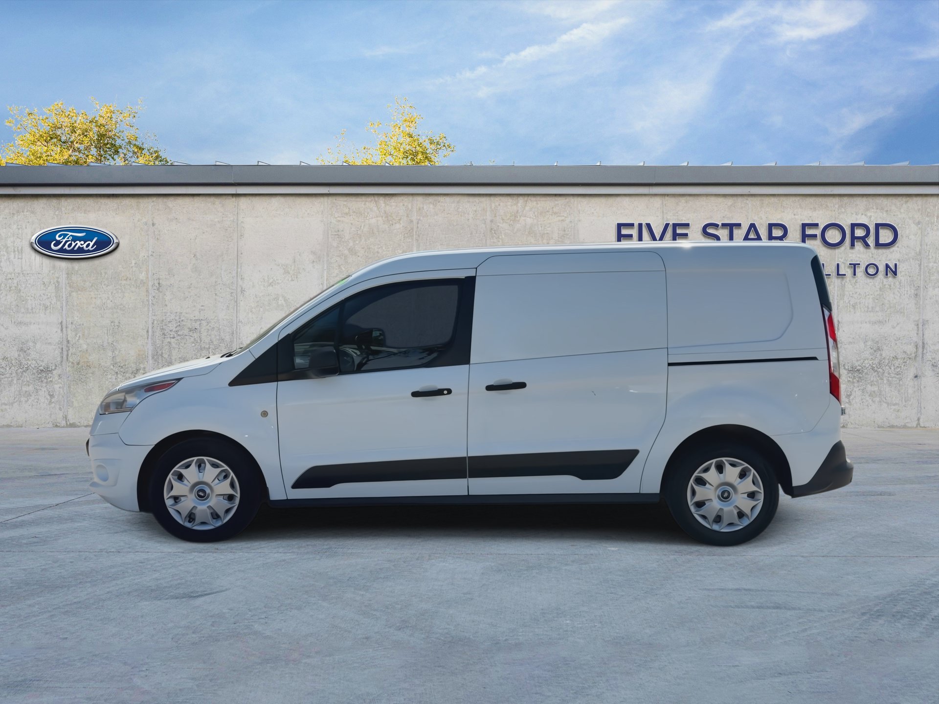 Certified 2018 Ford Transit Connect XLT FWD image 5