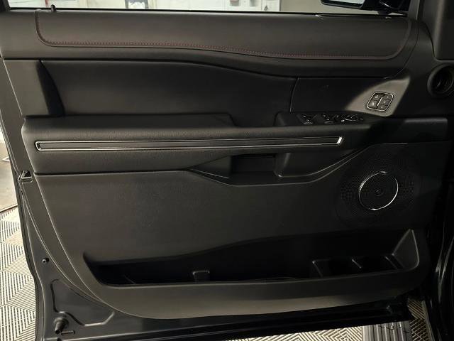 Certified 2024 Ford Expedition Limited image 17
