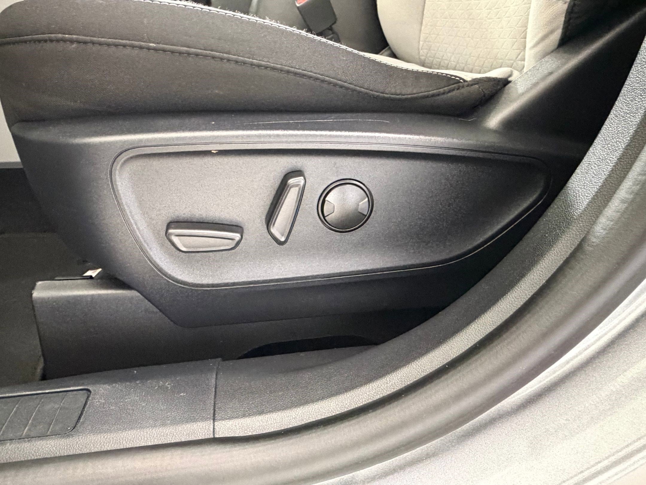 Certified 2024 Ford Escape Active image 16