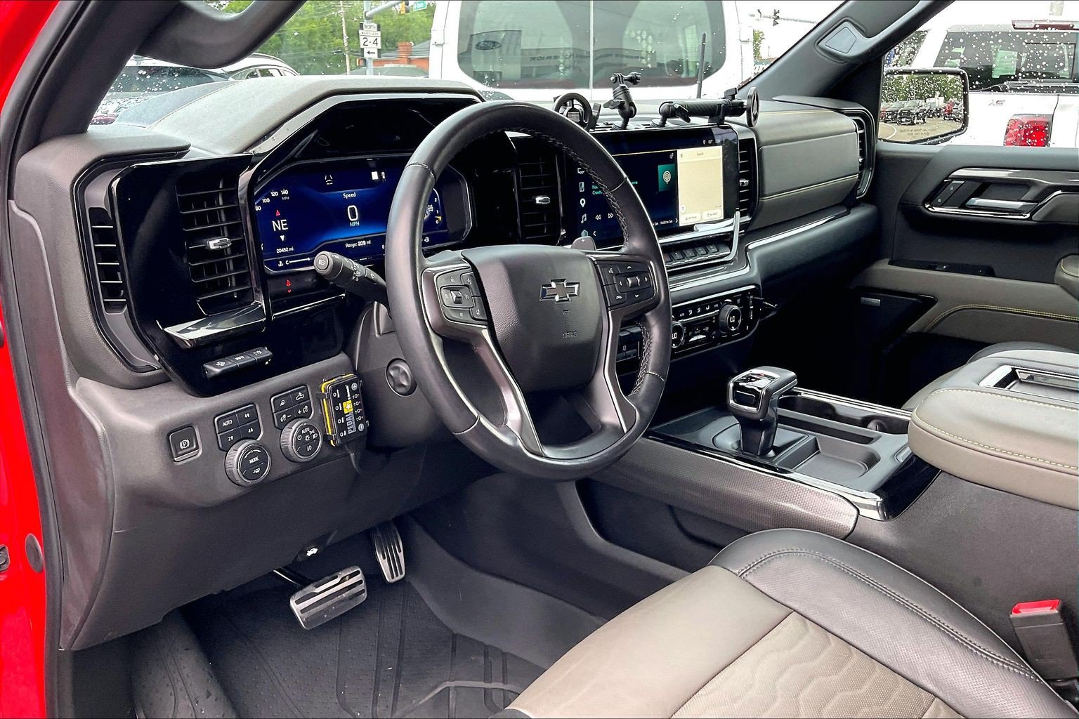 Used 2022 Chevrolet Silverado 1500 ZR2 w/ Technology Package AWD/4WD image 13