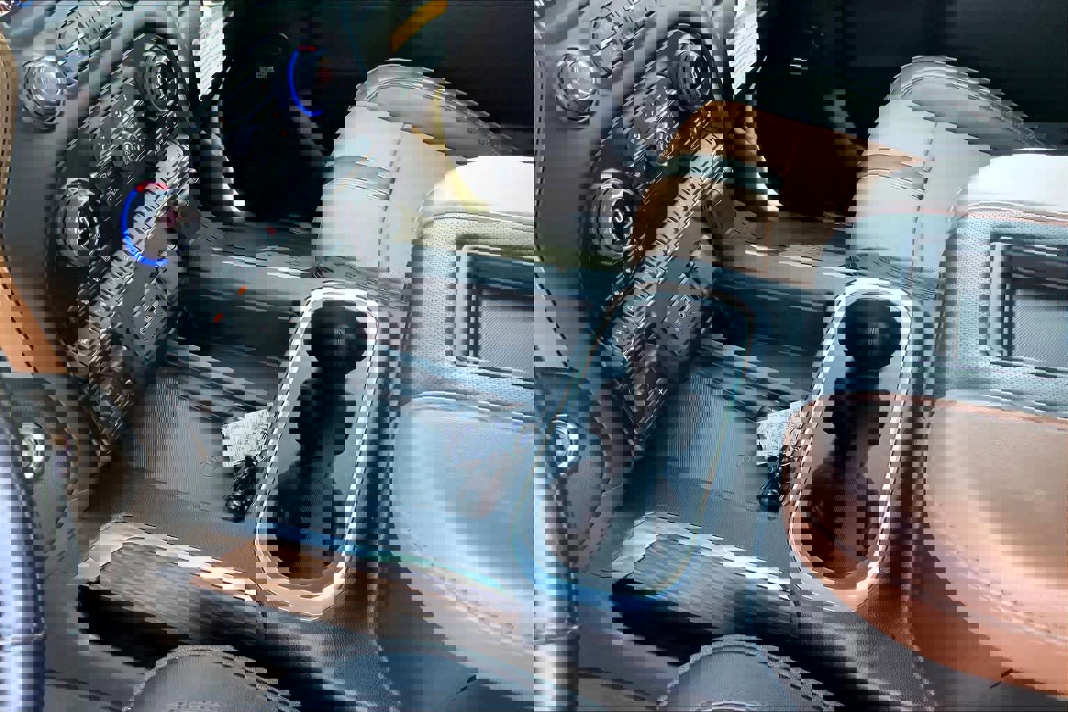 Used 2021 Chevrolet Silverado 1500 High Country w/ Technology Package image 16