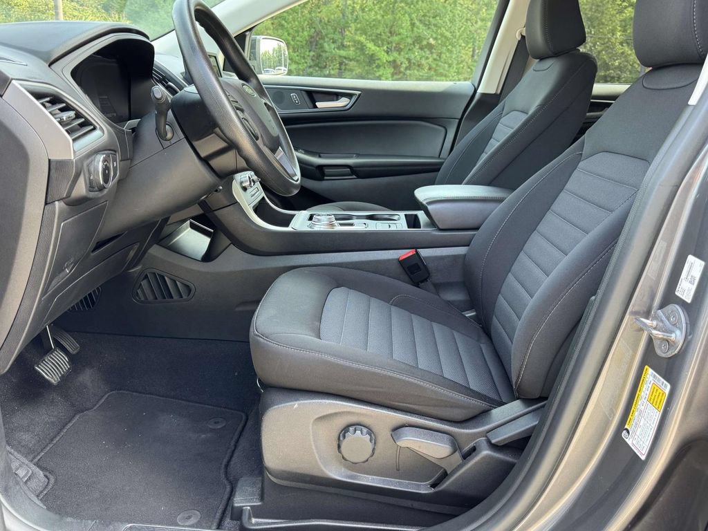 Certified 2024 Ford Edge SE w/ Black Appearance Package AWD/4WD image 21