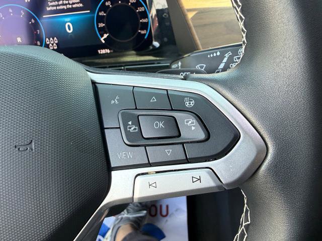 Used 2025 Volkswagen Atlas SE image 9