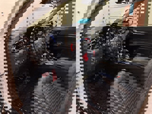 Used 2020 Toyota Camry SE image 11