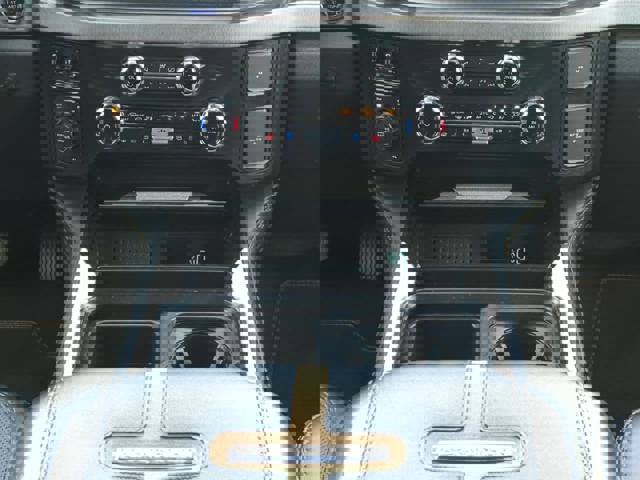 Certified 2023 Ford F250 Platinum image 17