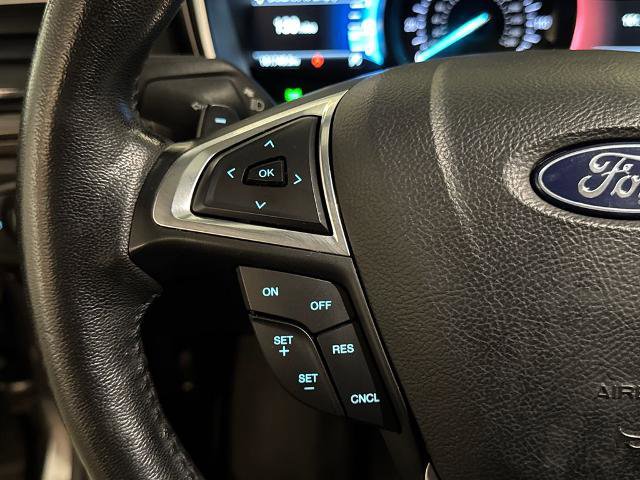 Certified 2018 Ford Fusion SE w/ Fusion SE Technology Package FWD image 21
