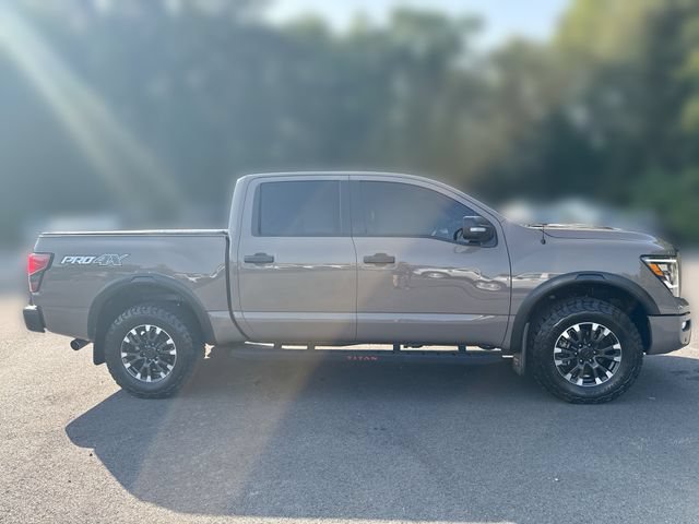 Used 2021 Nissan Titan PRO-4X w/ Pro-4x Convenience Package AWD/4WD image 9