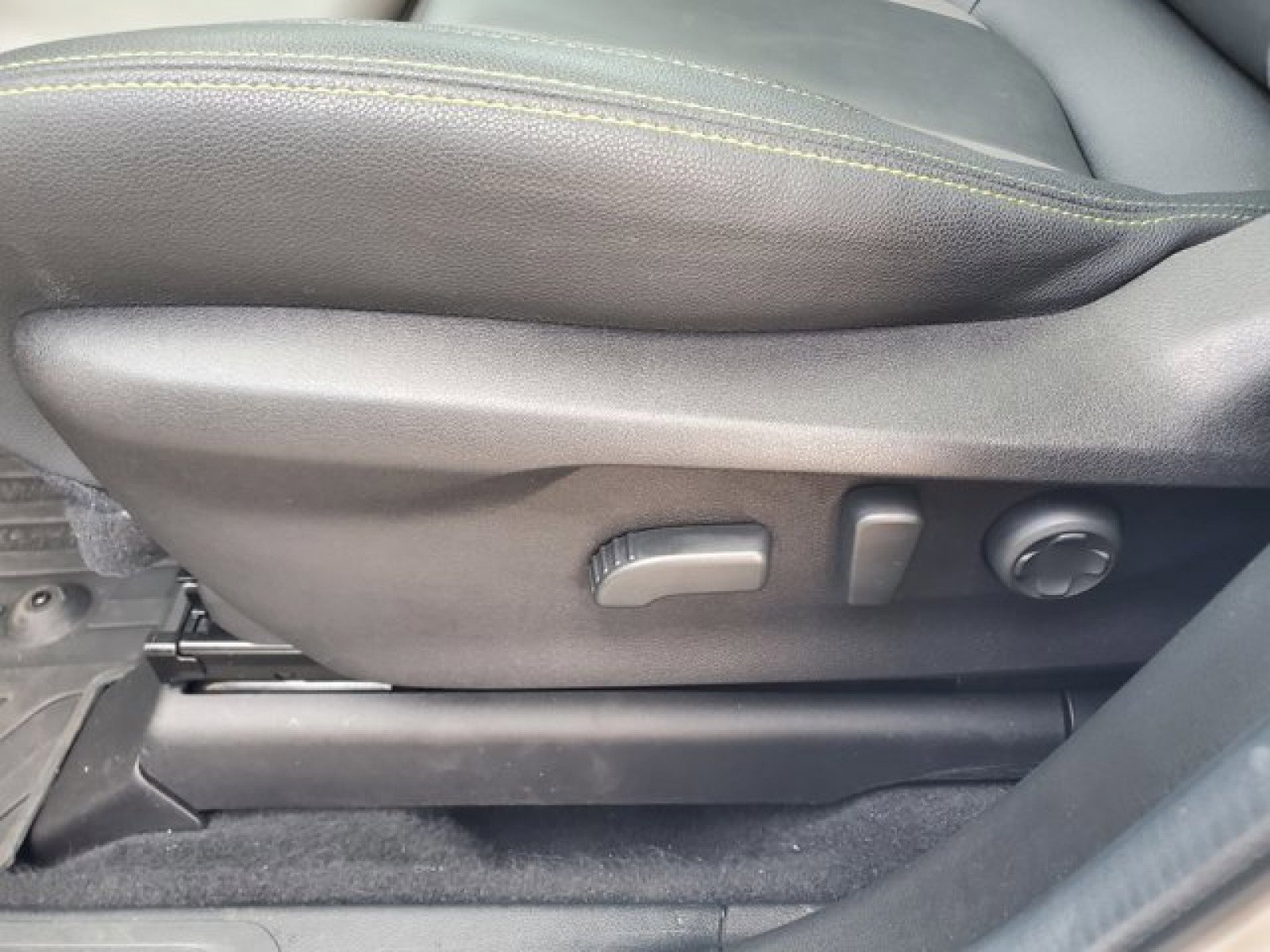 Used 2023 Subaru Ascent Onyx Edition Limited image 13