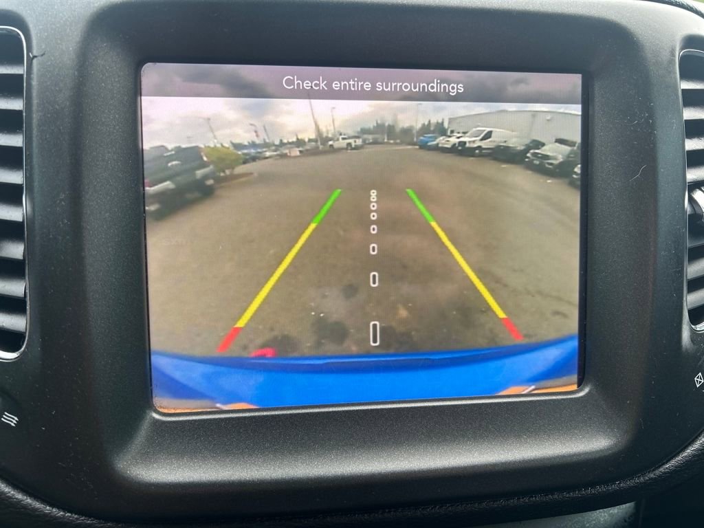 Used 2021 Jeep Compass Trailhawk w/ Convenience Group image 28