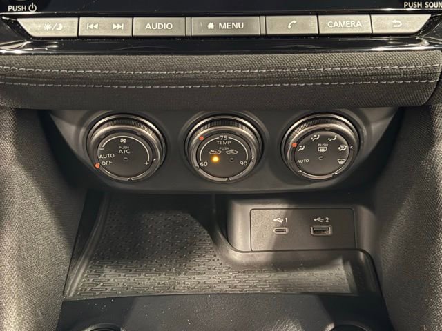 Used 2024 Nissan Z Sport w/ Floor Mat Package RWD image 28
