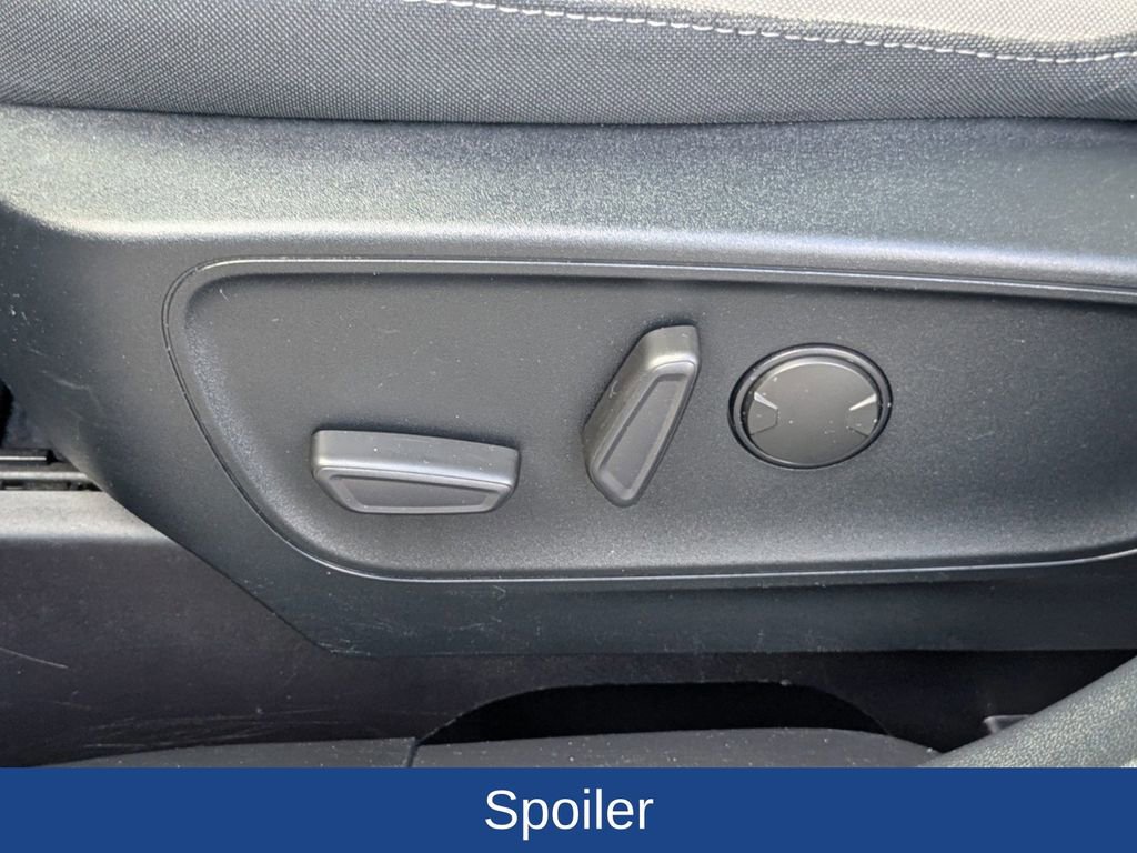 Certified 2020 Ford Escape SE image 20