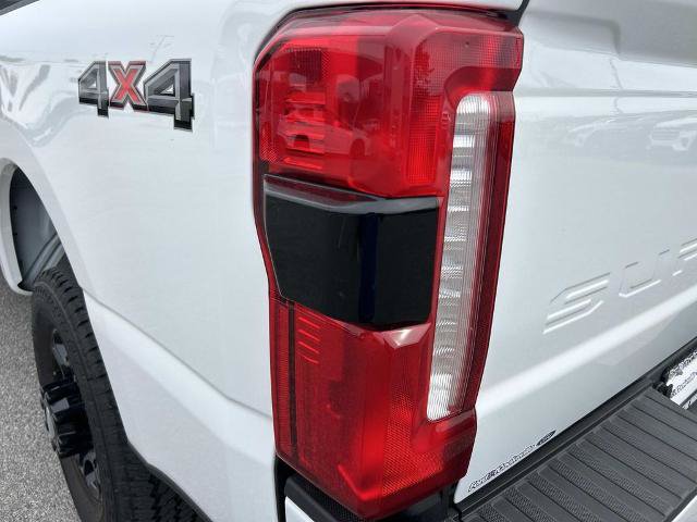 Certified 2025 Ford F250 XL w/ STX Appearance Package AWD/4WD image 11