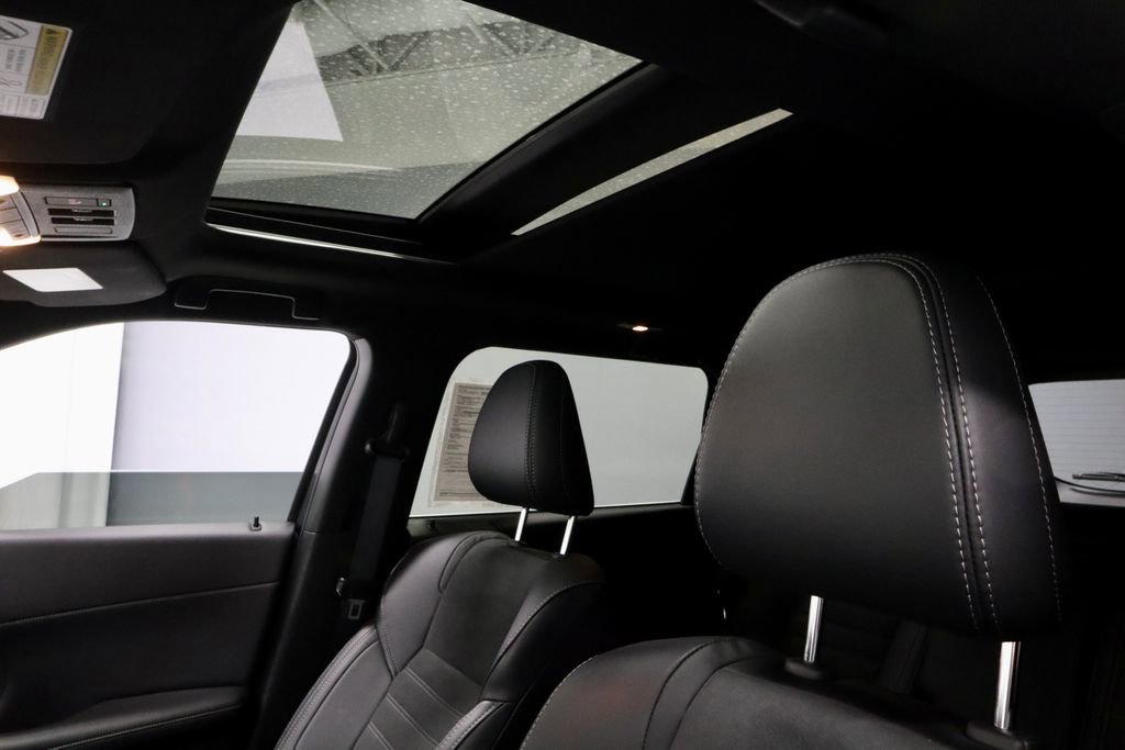 Used 2024 Mitsubishi Outlander SE Black Edition AWD/4WD image 35