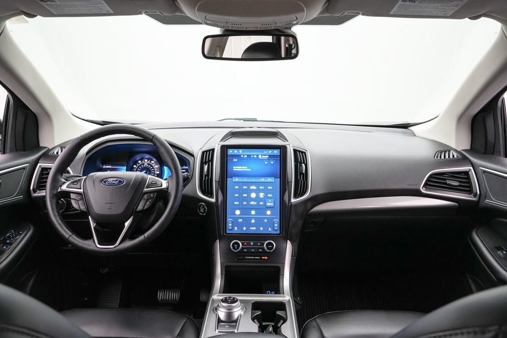 Certified 2024 Ford Edge SEL w/ Convenience Package AWD/4WD image 14