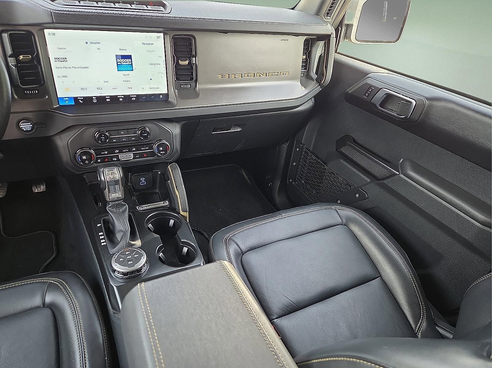 Certified 2025 Ford Bronco Badlands AWD/4WD image 12