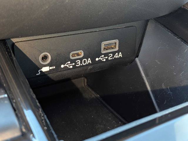 Used 2023 Subaru Outback Touring AWD/4WD image 24