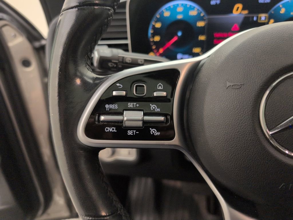 Used 2020 Mercedes-Benz GLE 350 4MATIC w/ Premium Package image 38