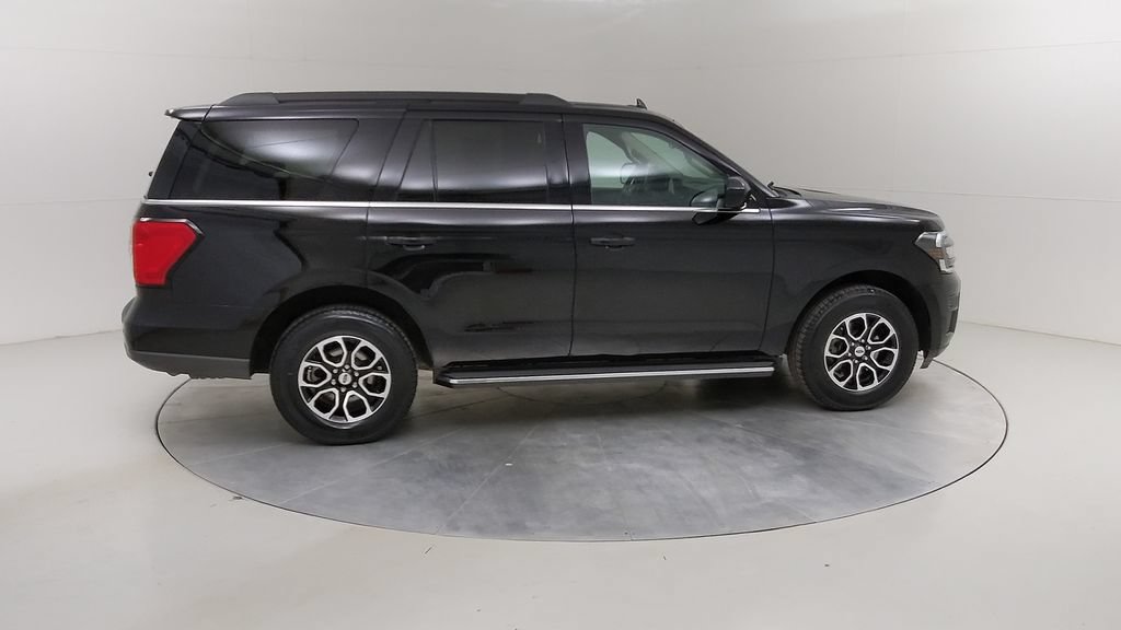 Certified 2023 Ford Expedition XLT AWD/4WD image 12