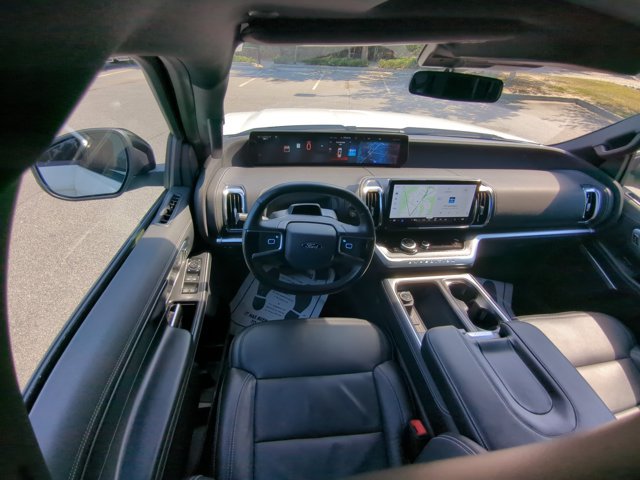Certified 2025 Ford Expedition Max Platinum w/ Stealth Appearance Package AWD/4WD image 24