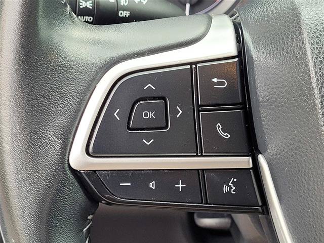 Used 2024 Toyota Highlander XLE AWD/4WD image 31