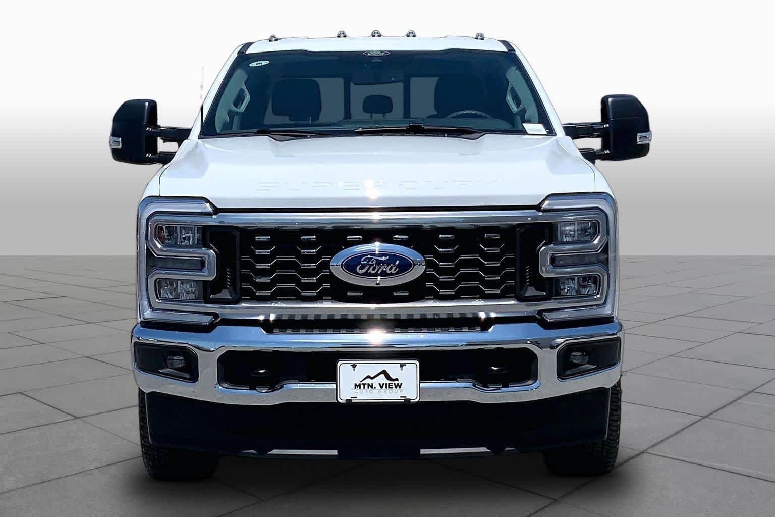 Certified 2026 Ford F350 XLT w/ XLT Premium Package AWD/4WD image 4