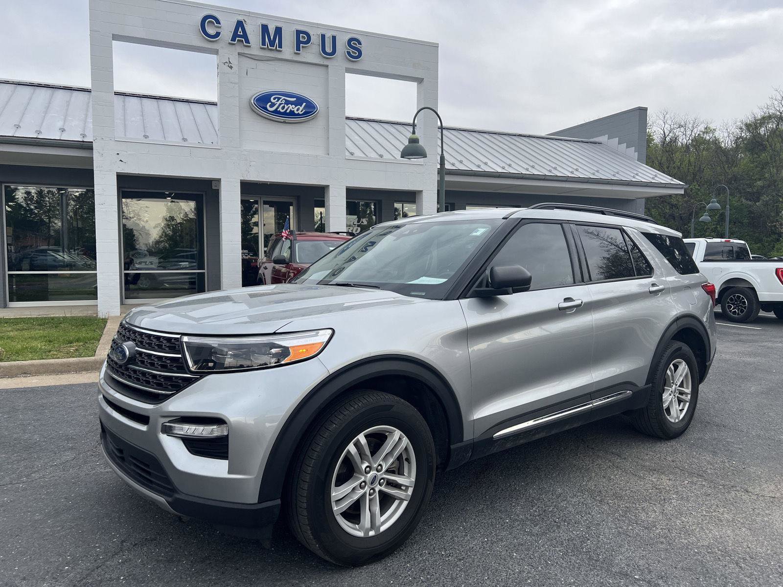 Certified 2023 Ford Explorer XLT w/ Equipment Group 202A
