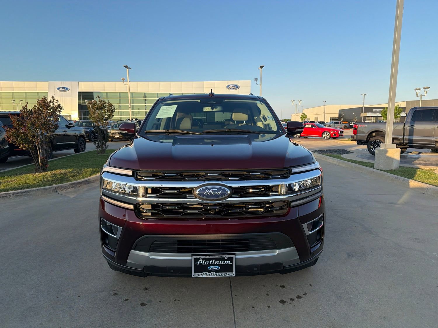 Certified 2024 Ford Expedition Limited RWD image 8