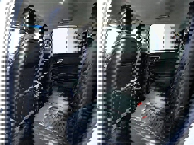 Certified 2017 Ford Edge SEL w/ Equipment Group 201A image 14