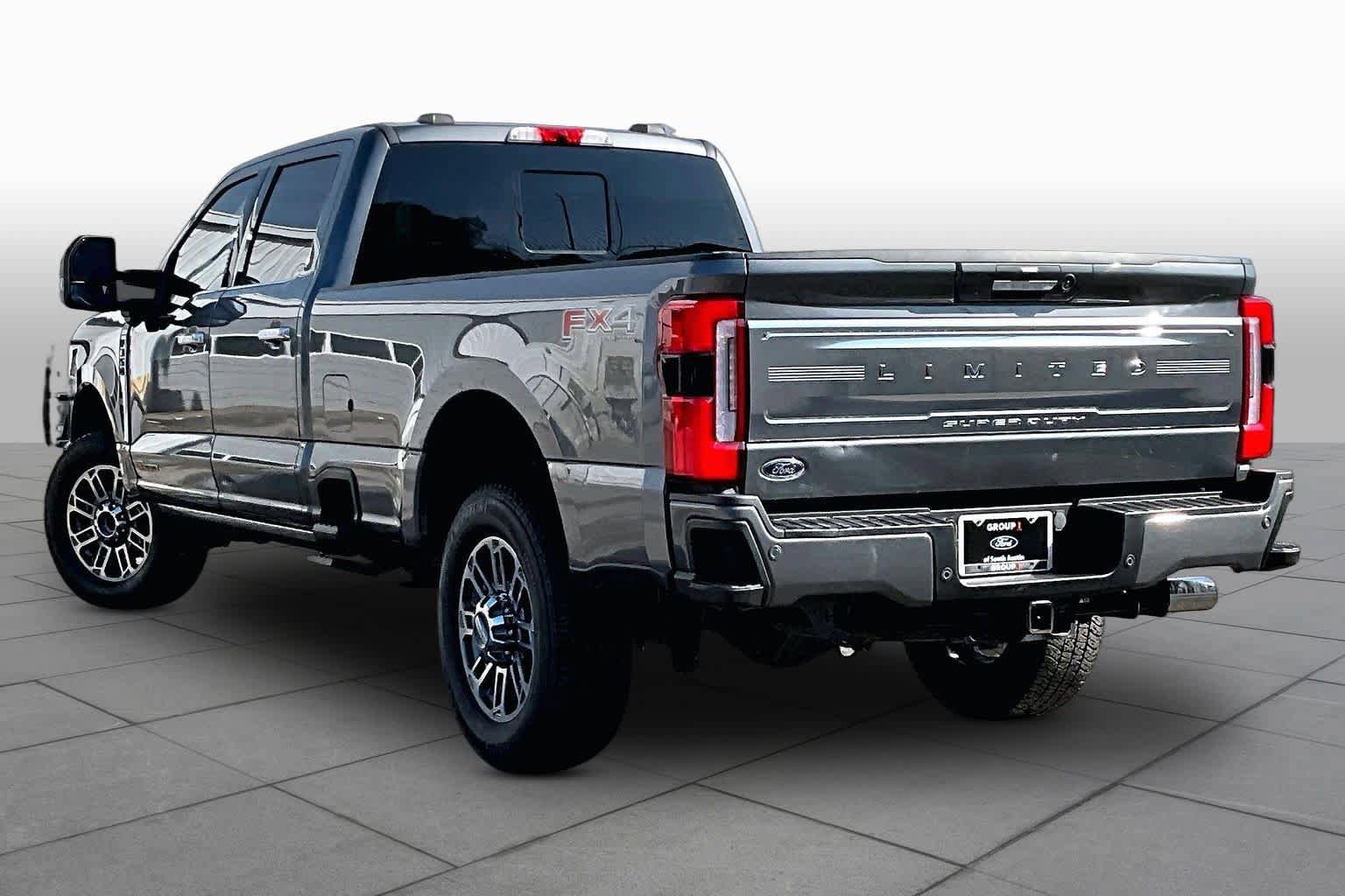Certified 2023 Ford F350 Limited w/ FX4 Off-Road Package AWD/4WD image 12