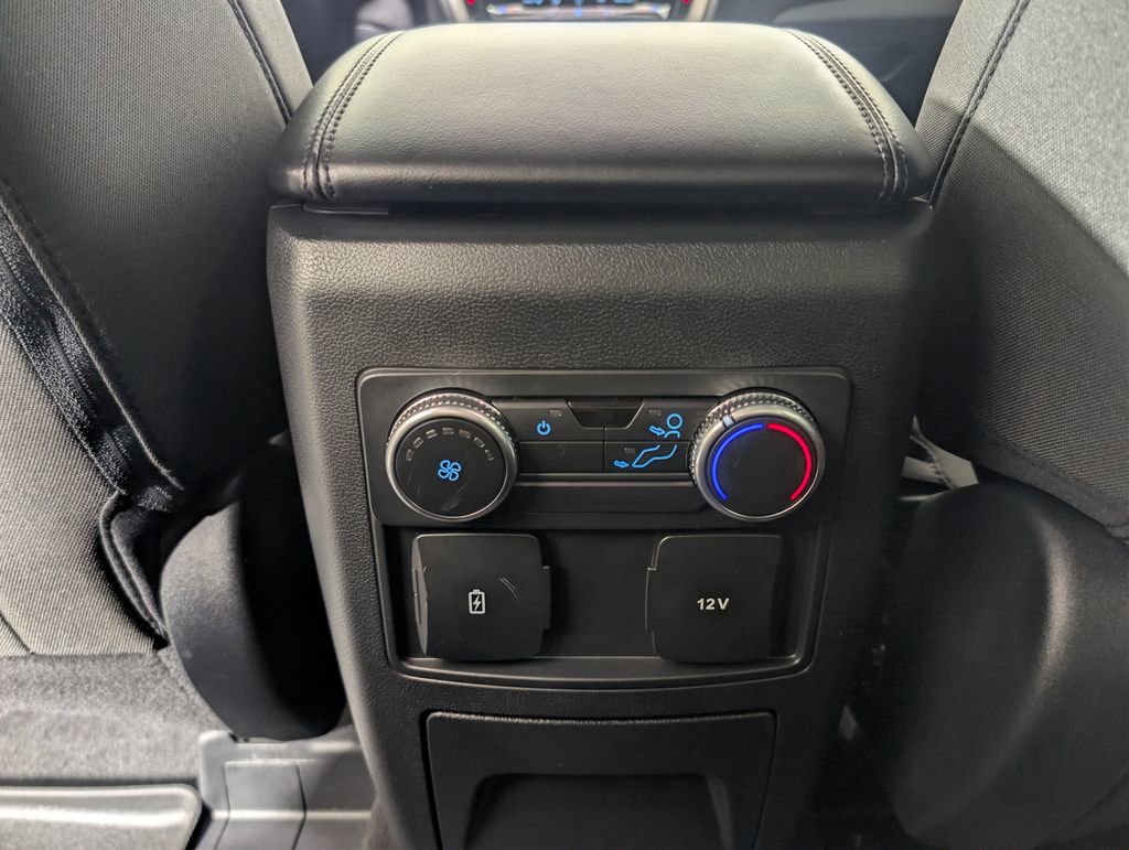 Certified 2022 Ford Explorer XLT RWD image 17